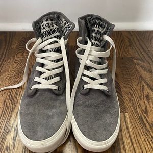 Vans winter mid rise sneaker
